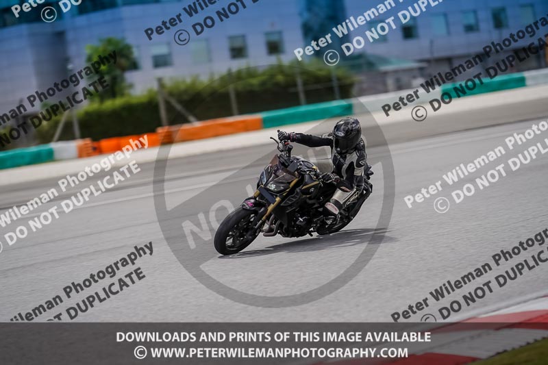 Sepang;event digital images;motorbikes;no limits;peter wileman photography;trackday;trackday digital images